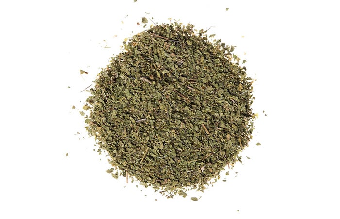 oregano-700x450